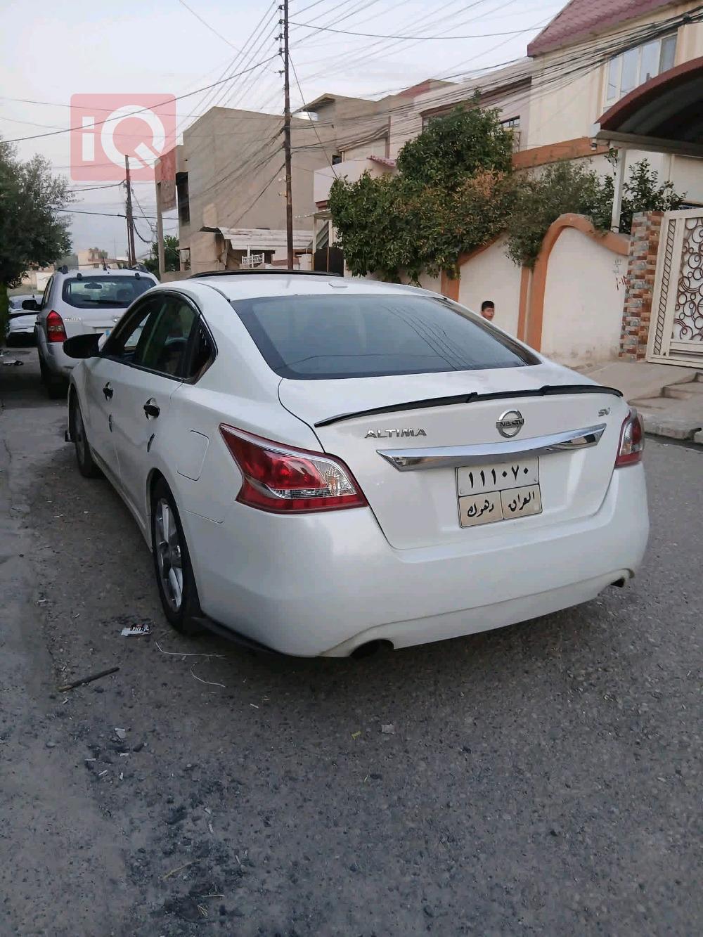 نيسان ألتيما